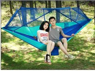 Bug-Free Camp Hammock: Serene Outdoor Relaxation with Mosquito Protection for Two